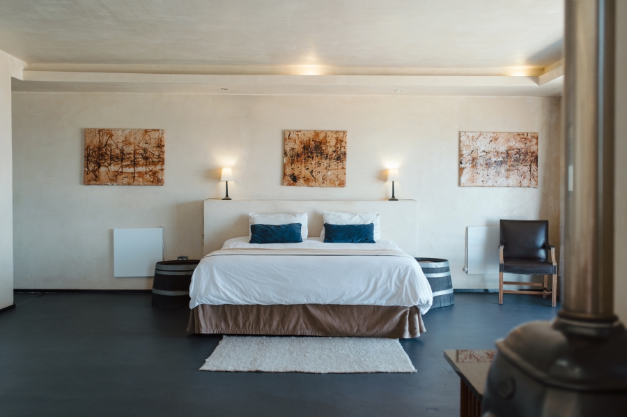 8 Bedroom Property for Sale in Pringle Bay Western Cape